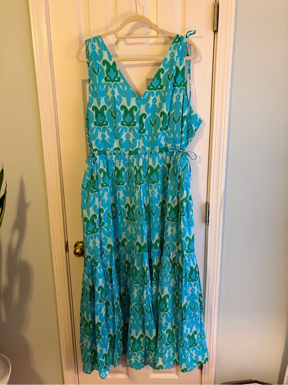 Talbots Turquoise & Green V-Neck Sleeveless Maxi Dress